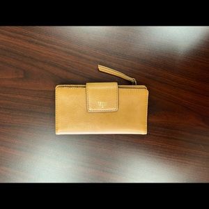 Fossil wallet GUC